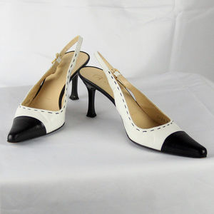 St. John Classic Style Strap Pumps / Heels SZ 7.5